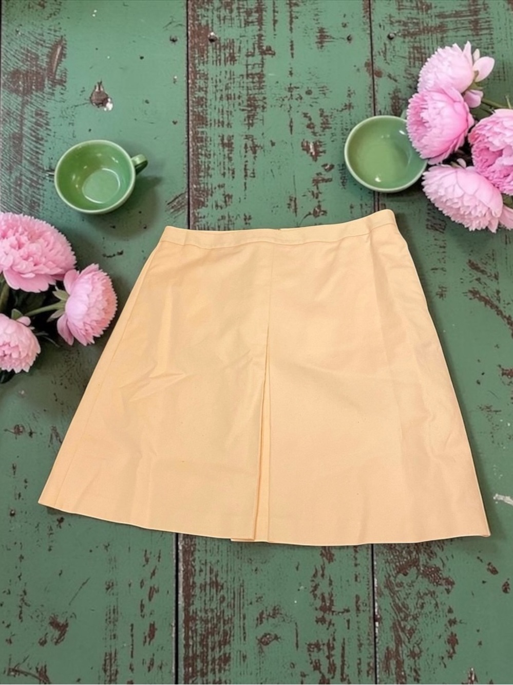 Vince Camuto skirt